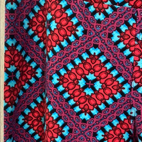 NWT One Size LuLaRoe Leggings - Picture 3 of 3